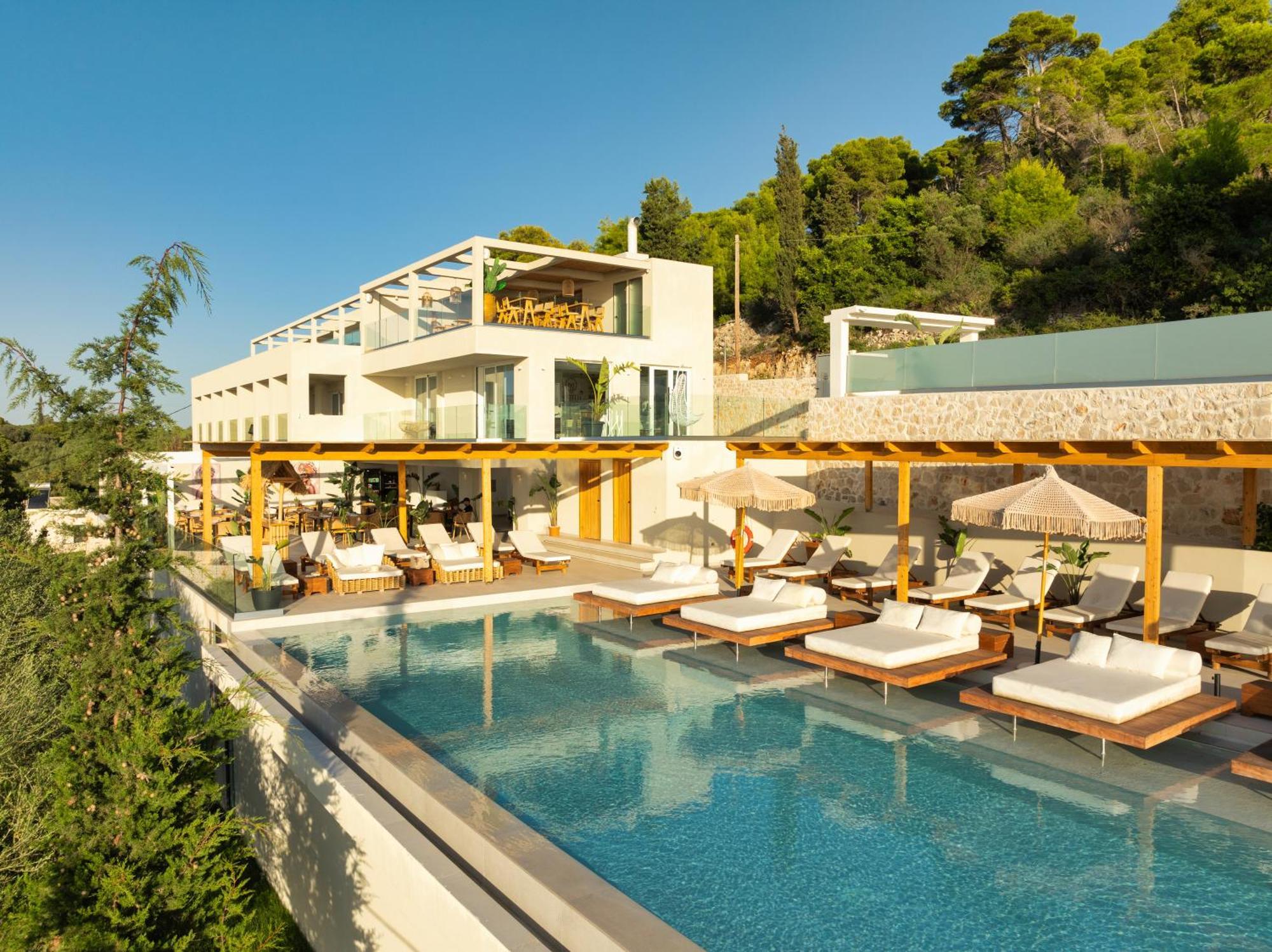קרי Myzith Luxury Suites מראה חיצוני תמונה