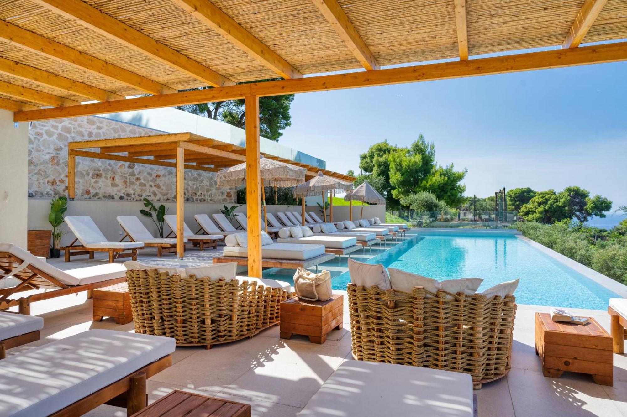 קרי Myzith Luxury Suites מראה חיצוני תמונה