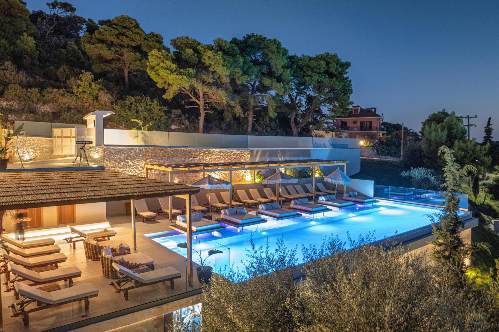 קרי Myzith Luxury Suites מראה חיצוני תמונה